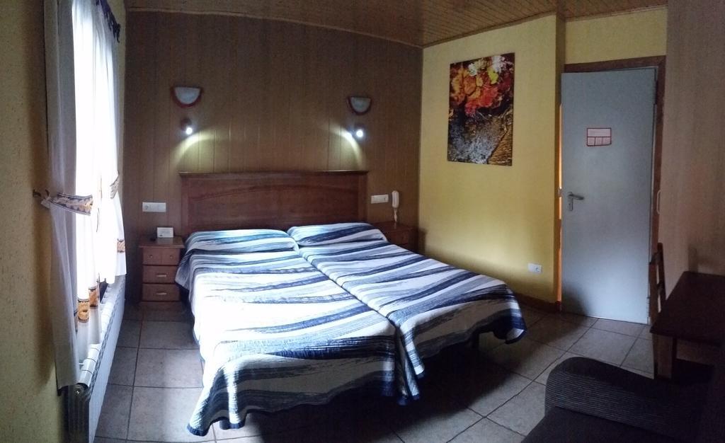 אסקרילה Hotel Sarao מראה חיצוני תמונה