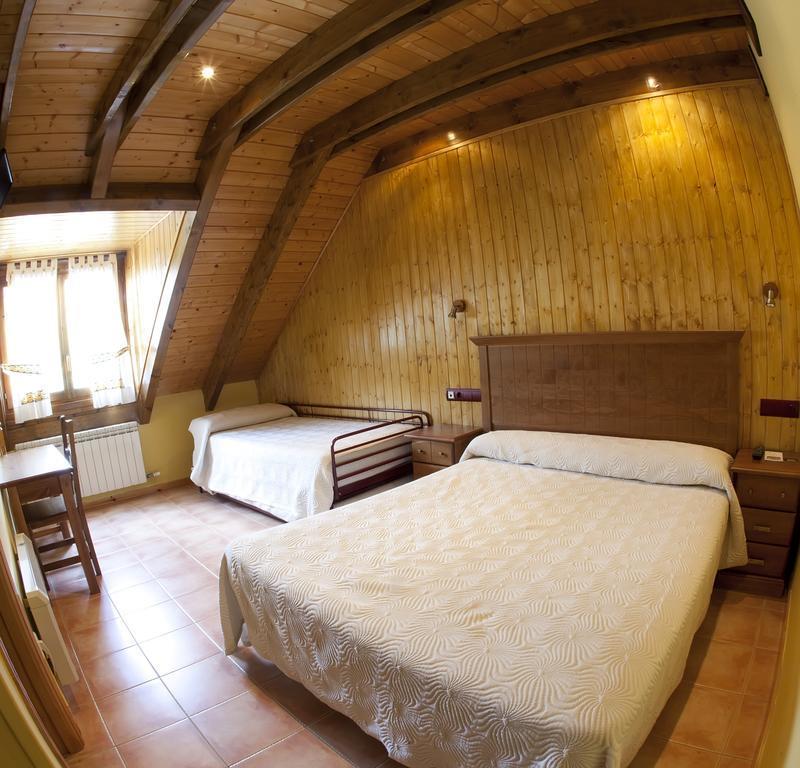 אסקרילה Hotel Sarao מראה חיצוני תמונה